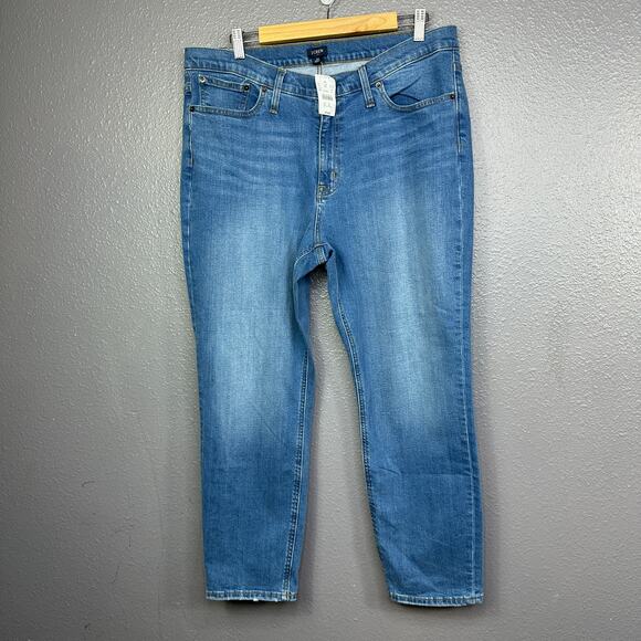 J. Crew Slim Boyfriend Jean High Rise Straight Blue Size 32 New - Picture 1 of 6